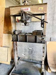 METCO THERMAL SPRAY SYSTEMS, KURAKI KMV-130 DOUBLE COLUMN MACHINING CENTER, KING VERTICAL TURRET LATHE, IVO LOLA RIBAR TABLE TYPE HORIZONTAL