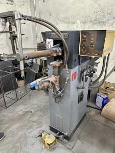 AMADA SHEET METAL FABRICATION SHOP AMADA VIPROS 358 KING AND PEGA 345 TURRET PUNCHES, 2 AMADA RG-80S CNC PRESS BRAKES