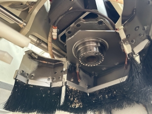 PUBLIC ONLINE AUCTION COMMAND And CONTROL ROOM CONSOLES MANUFACTURER