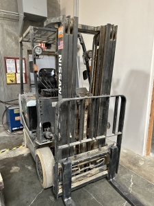 PUBLIC ONLINE AUCTION COMMAND And CONTROL ROOM CONSOLES MANUFACTURER