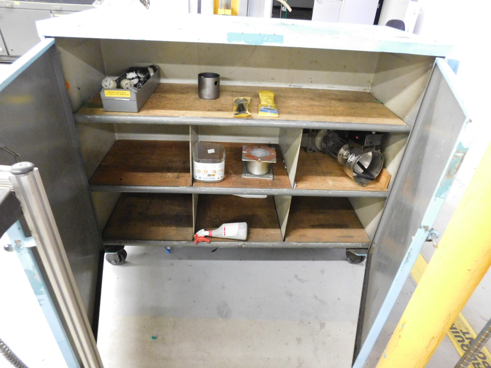 GANG BOX, HEAVY DUTY, ON CASTERS,56"X22"X46-100