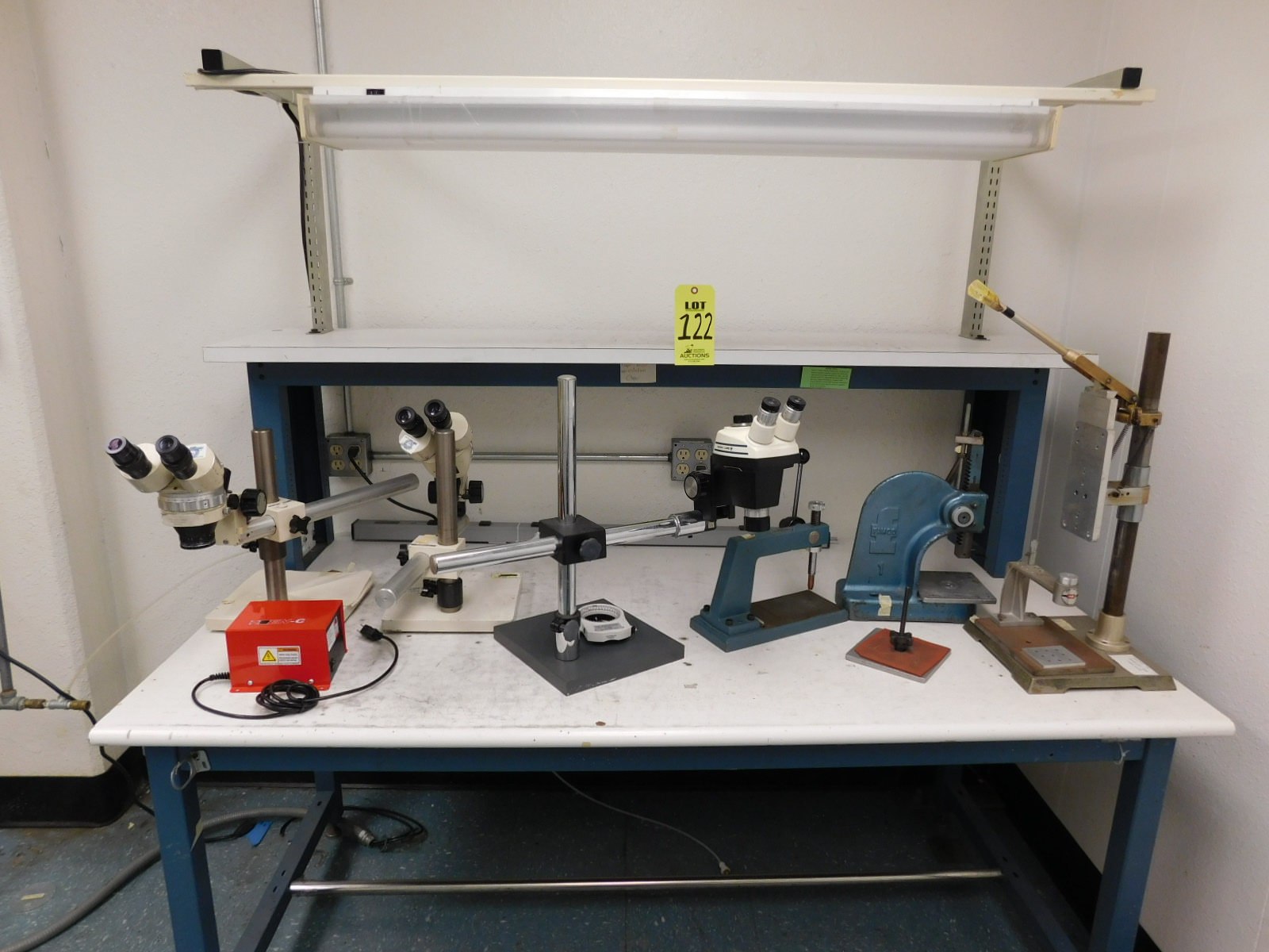 LIGHTED WORKSTATION W/ (3) OPTICAL DEVICES, (3) HAND PRESSES, & (1) MINI-TAPPER PRESS (SEE PHOTO)-122