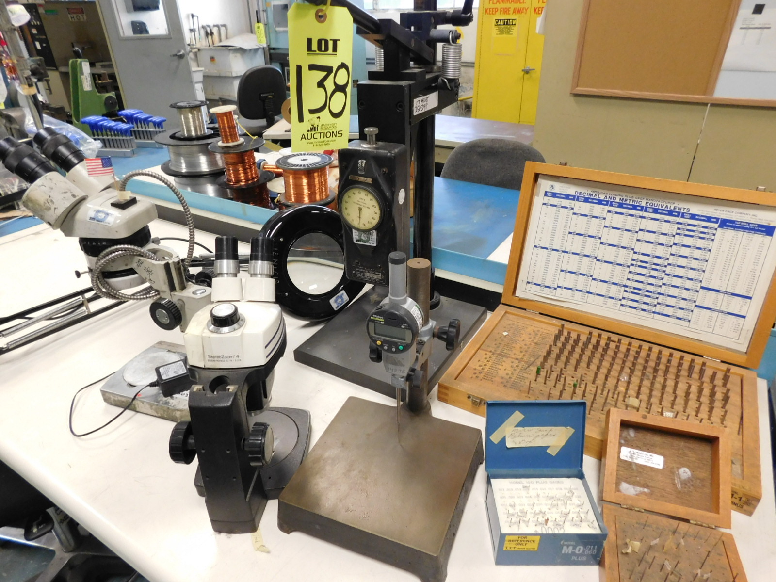 LOT OF MISC. INSPECTION & TEST EQUIPMENT TO INCLUDE: HUNTER MECHANICAL FORCE GAGE, (3) PIN GAGE SETS, MITUTOYO DIGITAL DEPTH GAGE W/ STEEL SURFACE PLATE, (2) STEREO ZOOM MICROSCOPES, MAGNIFYING LIGHT-138