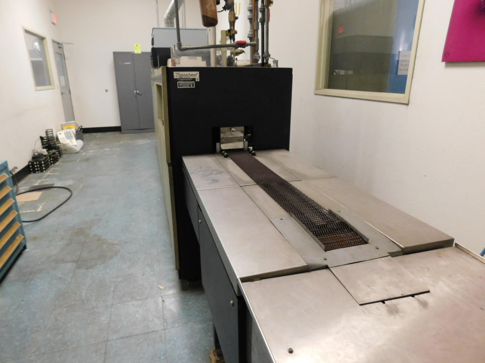 BTU ENGINEERING 5'X25' TRANSHEAT MESH BELT CONVEYOR FURNACE, MODEL TS54-7-70E-60, BTU 3615 CONTROL SYSTEM, CONVEYOR BELT WIDTH: 5", COMES W/ THERMCO 8300 GAS MIXER-145