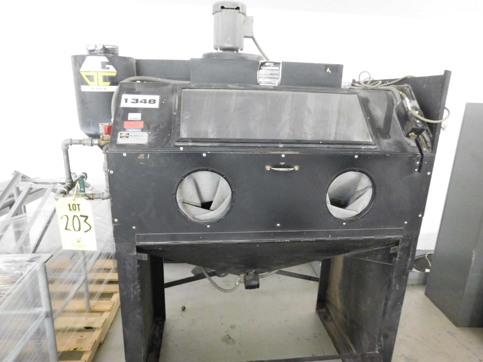 GEO. OLCOTT CO. SANDBLAST CABINET, MODEL 4824, S/N 1738-203