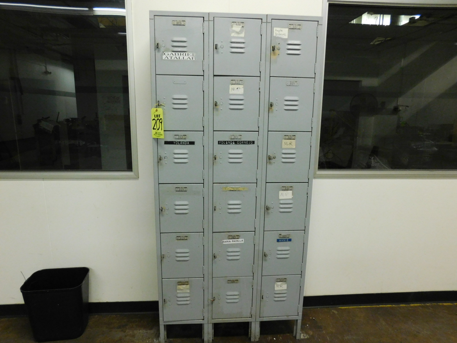 EMPLOYEE LOCKER CABINET, 36"X12"X78", W/(18) 10"X11"X11-1/2" CUBICLES-209