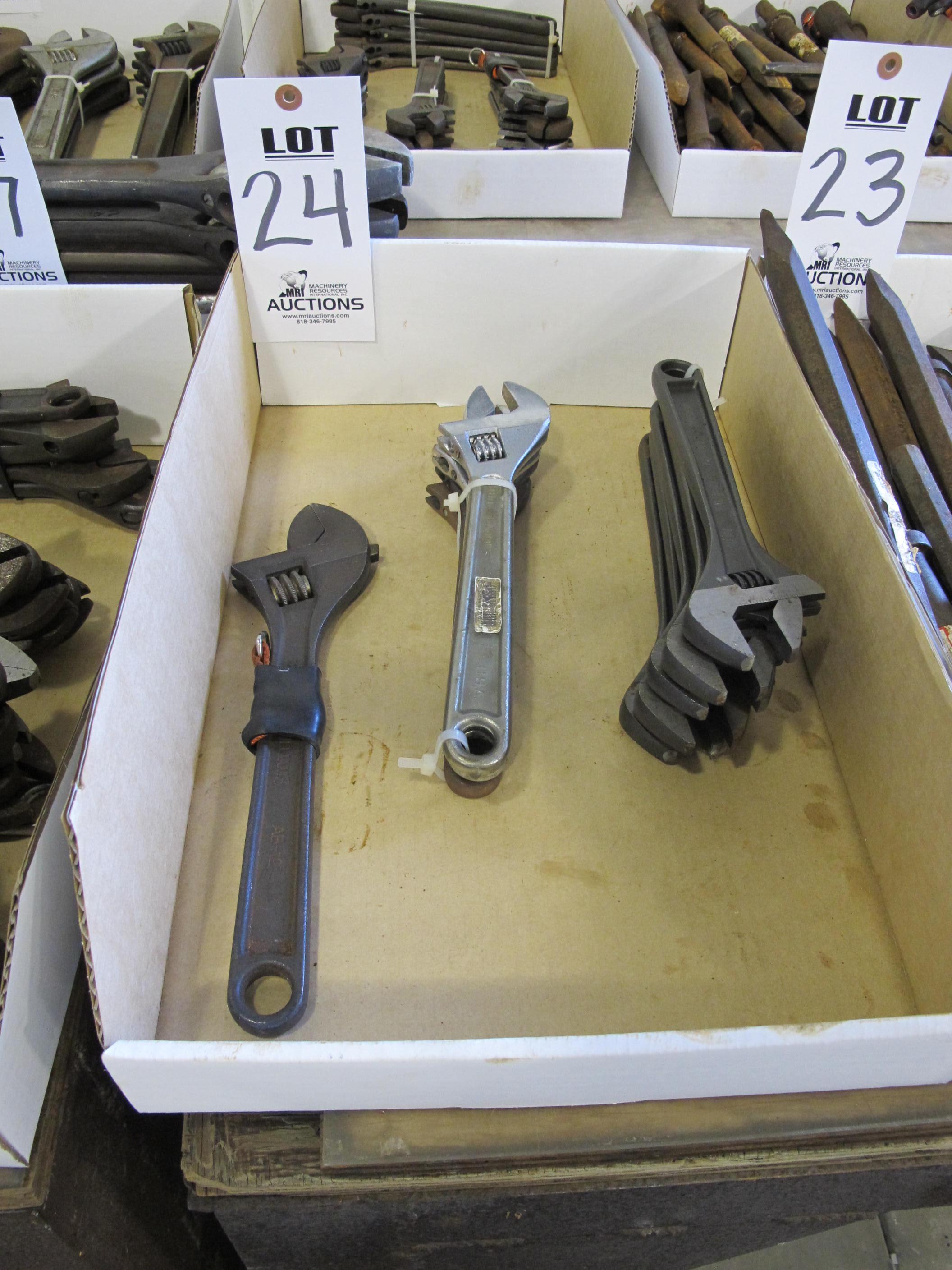 LOT ASSORTED WRENCHES (G-49) LOADING & HANDLING FEE $5-