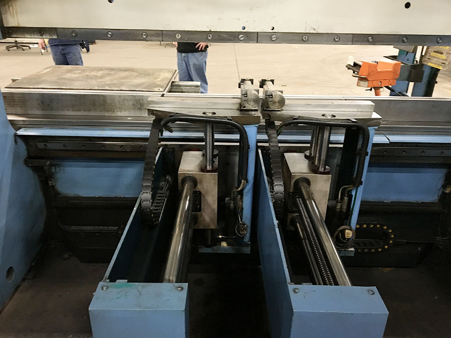 250 TON X 10' PULLMAX OPTIMA CNC HYDRAULIC PRESS BRAKE, MODEL 250.3.1/2.55, CYBELEC MODEVA 10S 6-AXIS CNC CONTROLLER, FOOT PEDAL, LINK LITE BLACK MAX LIGHT CURTAINS, WORK LIGHT, PEDESTAL CONTROL, AUTO BED CROWNING, (LOCATION: WILSON, NC) ***RIGGING FEE $500***-14