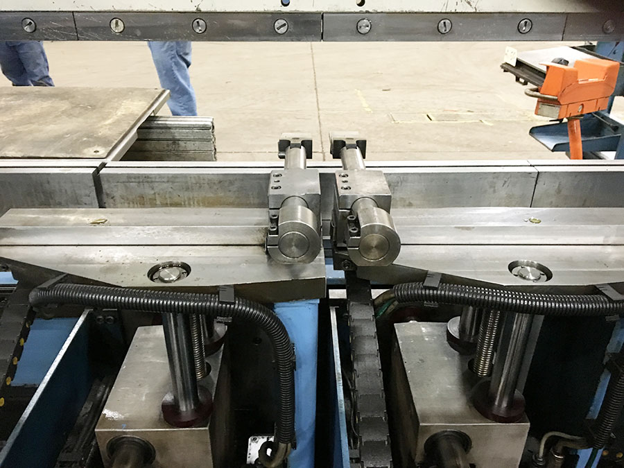 250 TON X 10' PULLMAX OPTIMA CNC HYDRAULIC PRESS BRAKE, MODEL 250.3.1/2.55, CYBELEC MODEVA 10S 6-AXIS CNC CONTROLLER, FOOT PEDAL, LINK LITE BLACK MAX LIGHT CURTAINS, WORK LIGHT, PEDESTAL CONTROL, AUTO BED CROWNING, (LOCATION: WILSON, NC) ***RIGGING FEE $500***-14