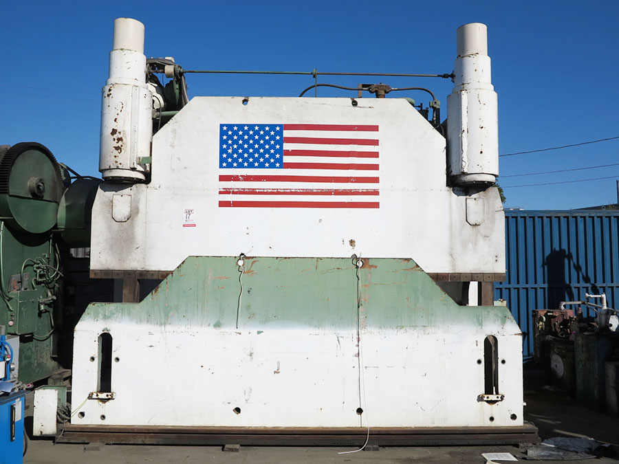 440 TON X 14' LVD HYDRAULIC PRESS BRAKE, MODEL PPN400/4500, LOWER DIE HOLDER, 48" PIT REQUIRED, REMOTE PALM CONTROL, COMES W/ BACK GAUGE HARDWARE, BUT BACK GAUGE IS NON-FUNCTIONAL, EQUILIBRIUM BAR, AUTO CROWNING ON BED, HYDRAULIC CLAMPING, FOOT PEDAL (LOCATION: GARVEY AVE., SOUTH EL MONTE, CA) ***RIGGING FEE $1,500***-17