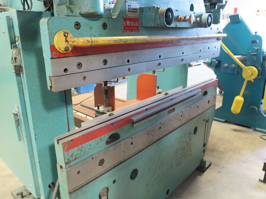 90 TON X 6' WYSONG CNC PRESS BRAKE, MODEL 90-4, DRC CNC BACK GAUGE, DRILLED FOR FLANGES, JIC ELECTRICS, AIR CLUTCH & BRAKE, 2 SPEED RAM, POWER RAM ADJUSTMENT, DUAL PALM CONTROL, ONE-SHOT LUBE (LOCATION: GARVEY AVE., SOUTH EL MONTE, CA) ***RIGGING FEE $150***-18