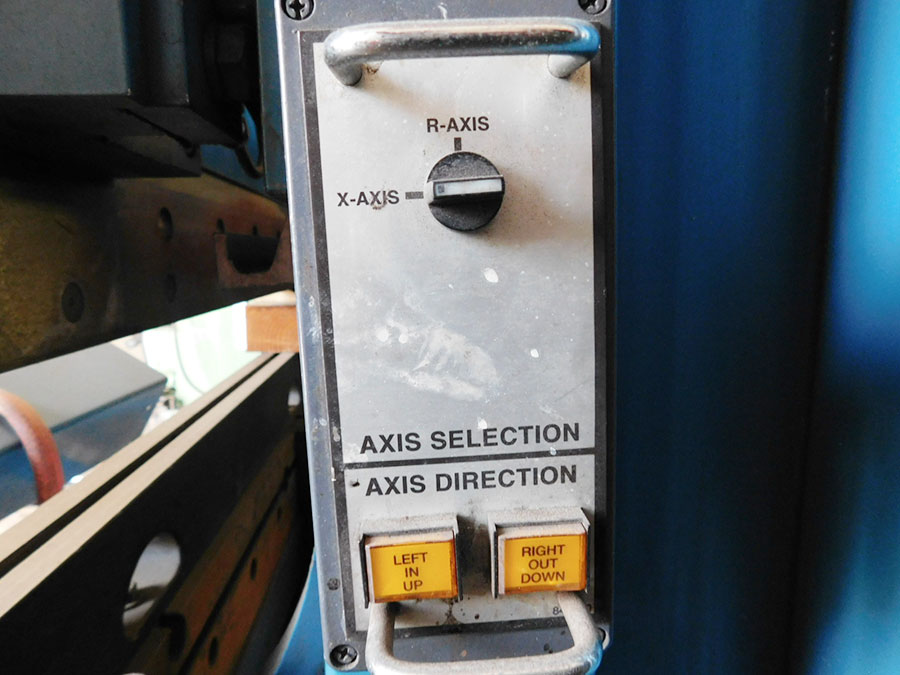 90 TON X 8' CINCINNATI FORM MASTER II CNC HYDRAULIC PRESS BRAKE (CONTROLLER IS NOT FUNCTIONAL - NEEDS WORK), MODEL 90FMIIX6, AXIS SELECTION CONTROL, 4-AXIS (2-AXIS RAM Y1, Y2 TO 0.0002" AND 2-AXIS BACKGAGE X-R), CINCINNATI FORM MASTER II, 2 AXIS CNC BACK GAUGE, ELECTRIC FOOT PEDAL, PEDESTAL PALM CONTROL W/ EMERGENCY STOP, AUTO BED CROWNING, PRESENSE SENSING GUARD ON/OFF PUSH BUTTON, EXTENDED STROKE & SHUT HEIGHT, (NEEDS NEW CONTROL) (LOCATION: GARVEY AVE., SOUTH EL MONTE, CA) ***RIGGING FEE $250***-23