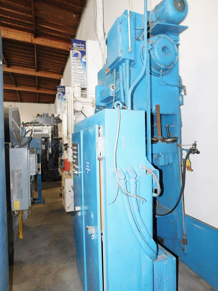 75 TON X 8" NIAGARA O.B.I. PUNCH PRESS, MODEL E-75, DUAL PALM CONTROLS, POWER RAM ADJUSTMENT, AIR COUNTER BALANCE, AUTO LUBE SYSTEM, AIR CLUTCH & BRAKE (LOCATION: GARVEY AVE., SOUTH EL MONTE, CA) ***RIGGING FEE $50***-24