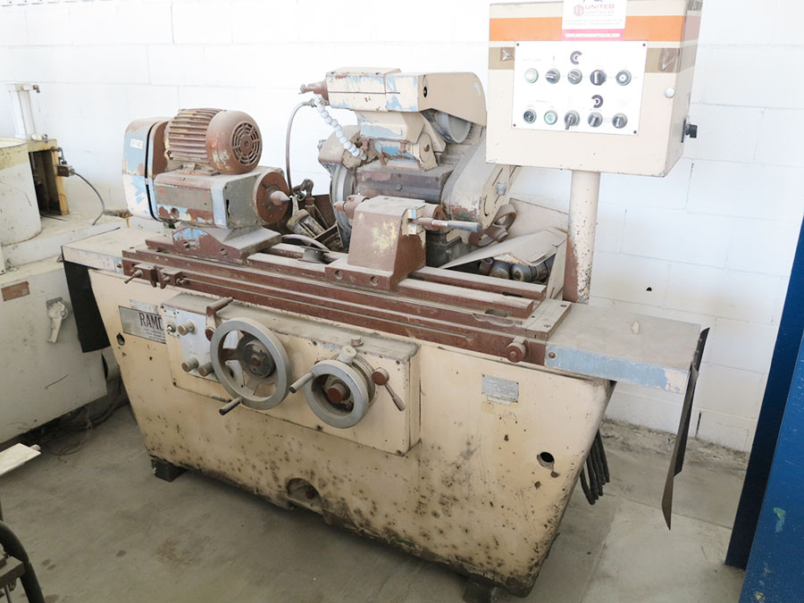11" X 30" RAMCO UNIVERSAL CYLINDRICAL GRINDER, SWING DOWN INTERNAL GRINDING ATTACHMENT, MOTORIZED WORKHEAD, TAILSTOCK, COOLANT SYSTEM, SPLASH GUARD, AUTO LUBE SYSTEM, HORSEPOWER: 5 (LOCATION: RUSH ST., SOUTH EL MONTE, CA) ***RIGGING FEE $50***-96