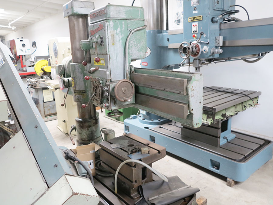 4' X 11" GIDDINGS & LEWIS CHIPMASTER RADIAL ARM DRILL, MODEL BICKFORD CHIPMASTER, POWER ARM ELEVATION, COOLANT SYSTEM, BOX TABLE (LOCATION: RUSH ST., SOUTH EL MONTE, CA) ***RIGGING FEE $50***-109