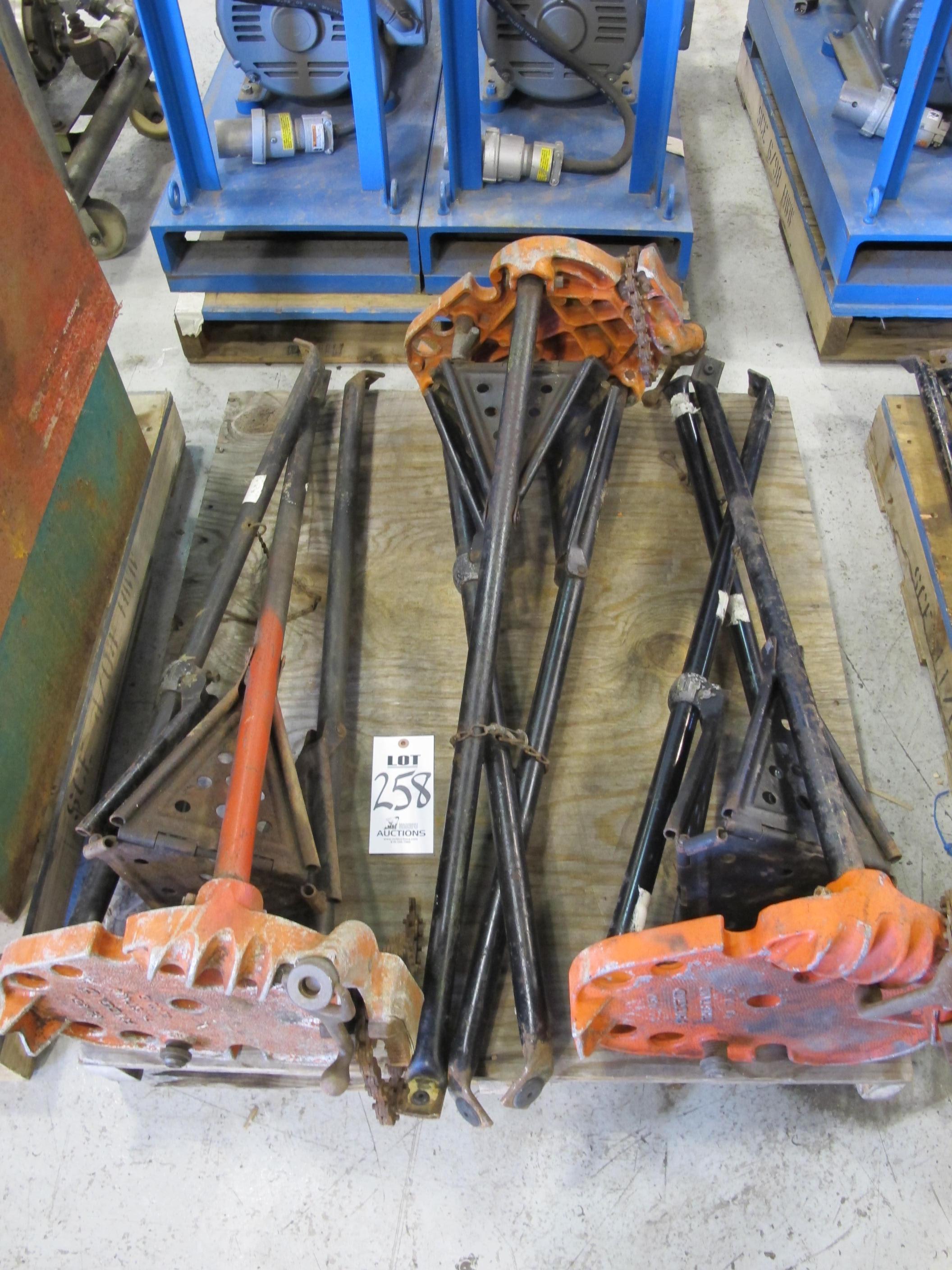 LOT (3) RIDGID PIPE TRISTANDS (G-49) LOADING & HANDLING FEE $15-