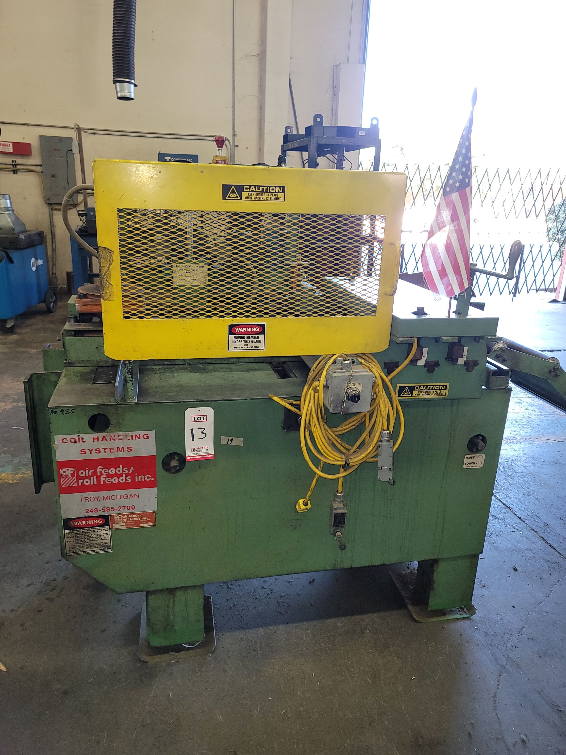 AIR FEEDS/ROLL FEEDS STRAIGHTENER AND FEEDER, MODEL AF3, CAP. 18", S/N 981116-13