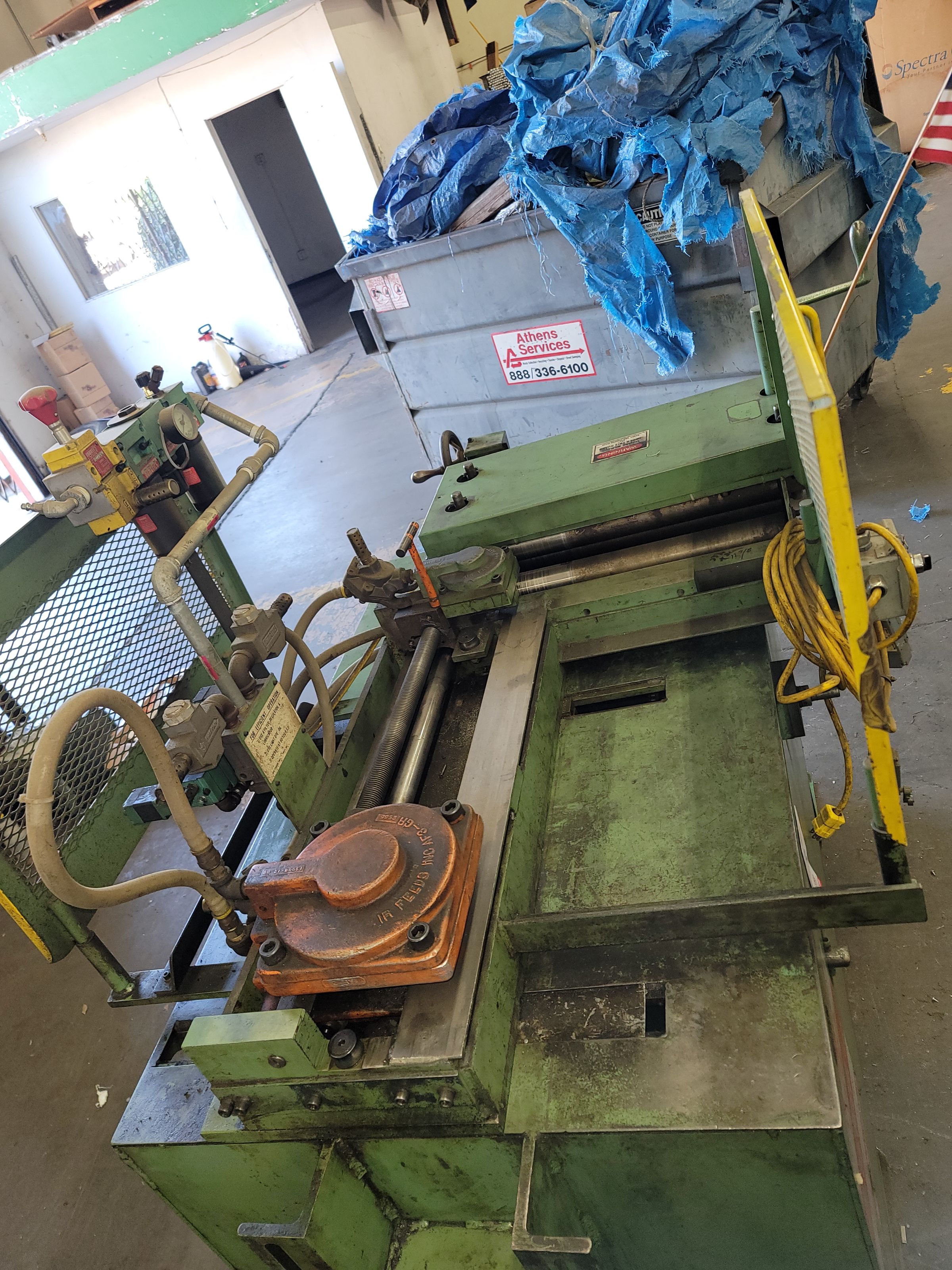 AIR FEEDS/ROLL FEEDS STRAIGHTENER AND FEEDER, MODEL AF3, CAP. 18", S/N 981116-13