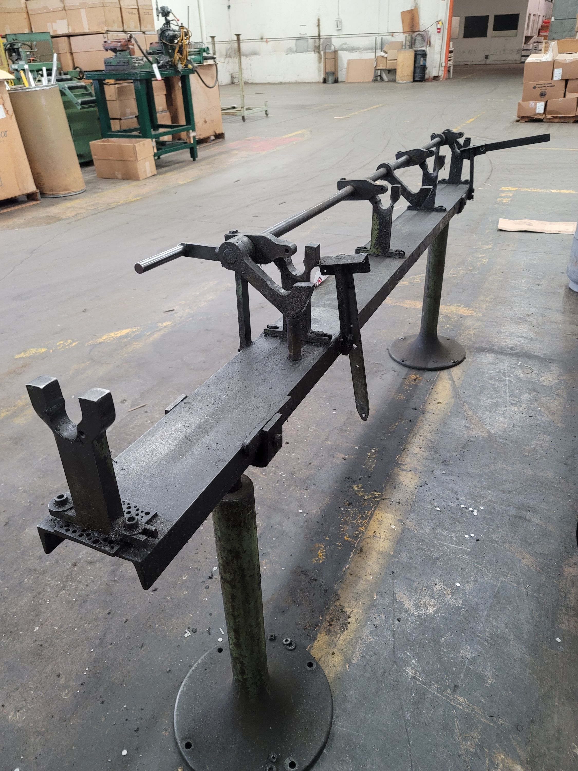BAR SUPPORT FOR FEEDING AND CLAMPING, WAS USED WITH LOT 40-41