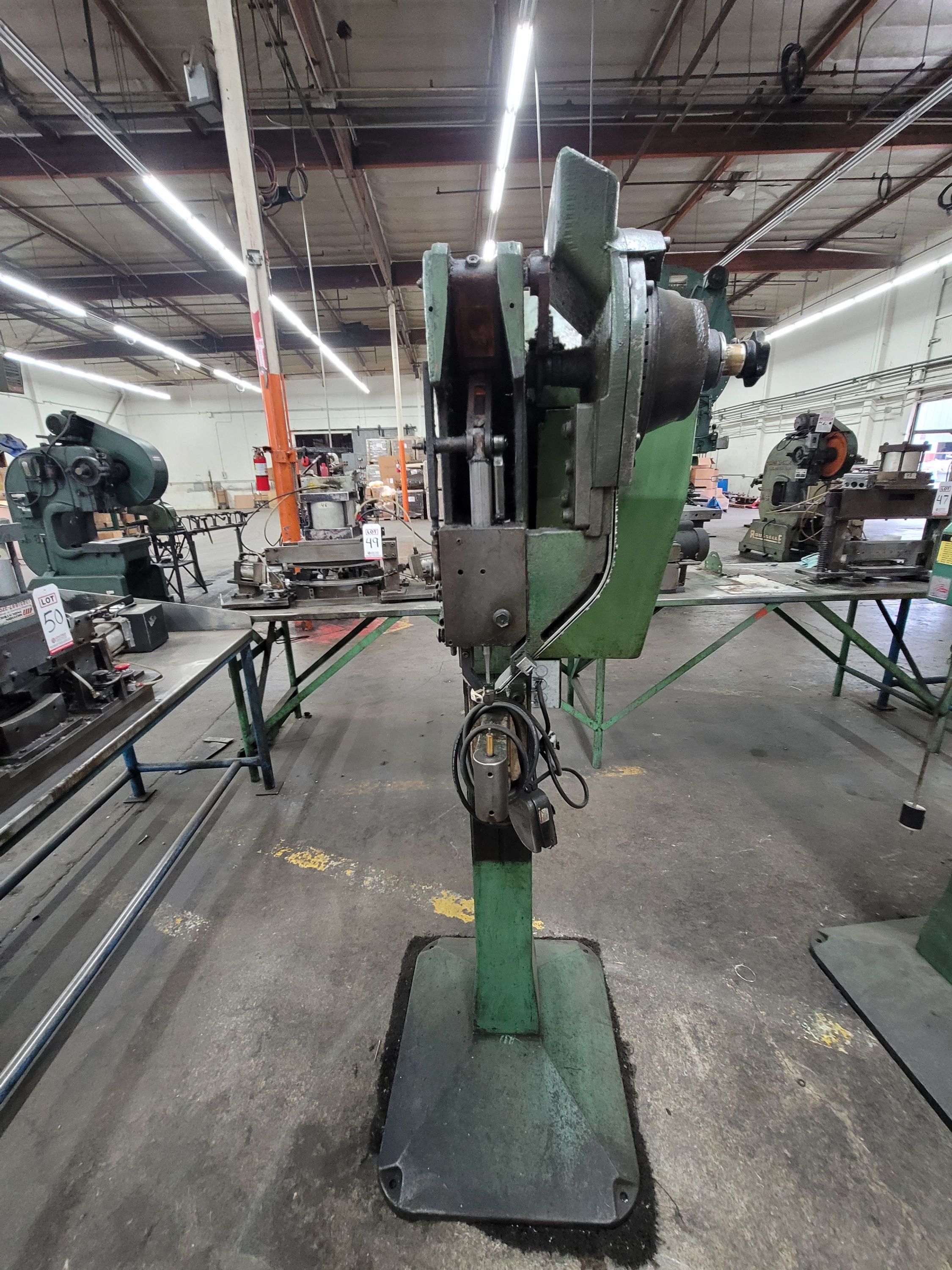 MILFORD RIVET MACHINE, MODEL S256-REV3, S/N 1609-44