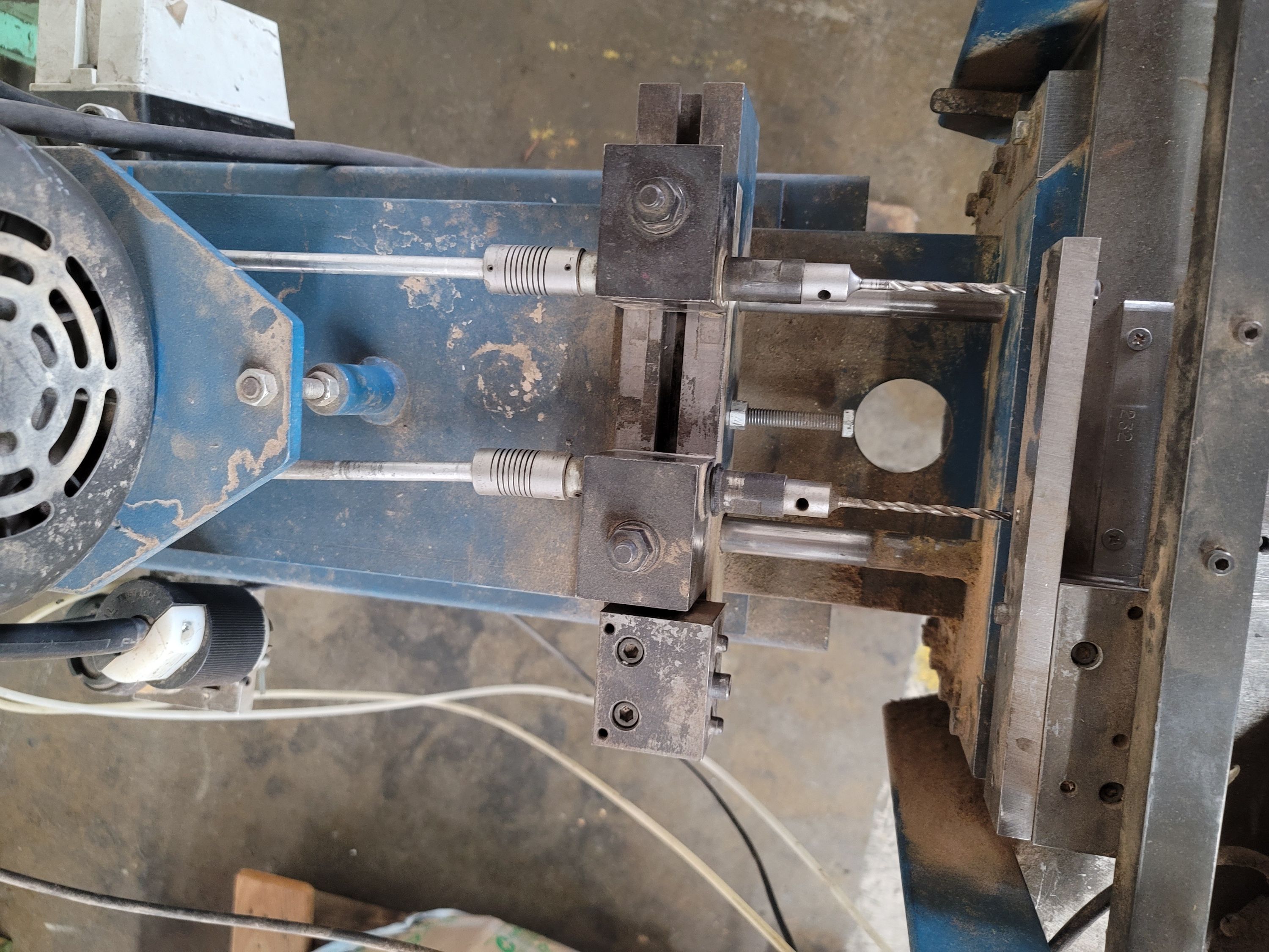 PACCO MODEL 350 DUAL HEAD HORIZONTAL BORING MACHINE, PNEUMATIC, 1 HP, S/N 1169-79