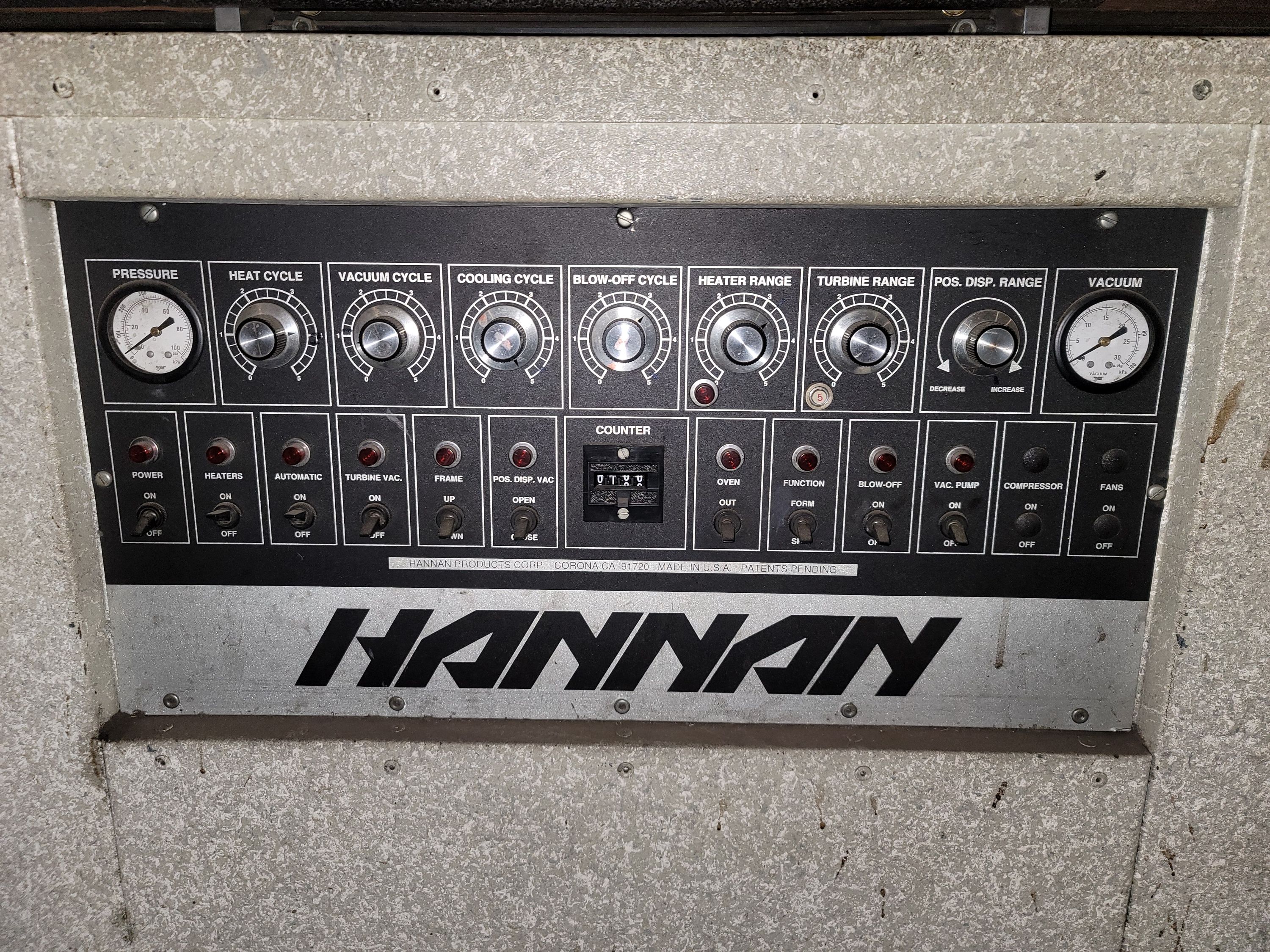 HANNAN VACUUM FORMING & SKIN PACKAGING MACHINE, MODEL 420C, S/N 6105-90