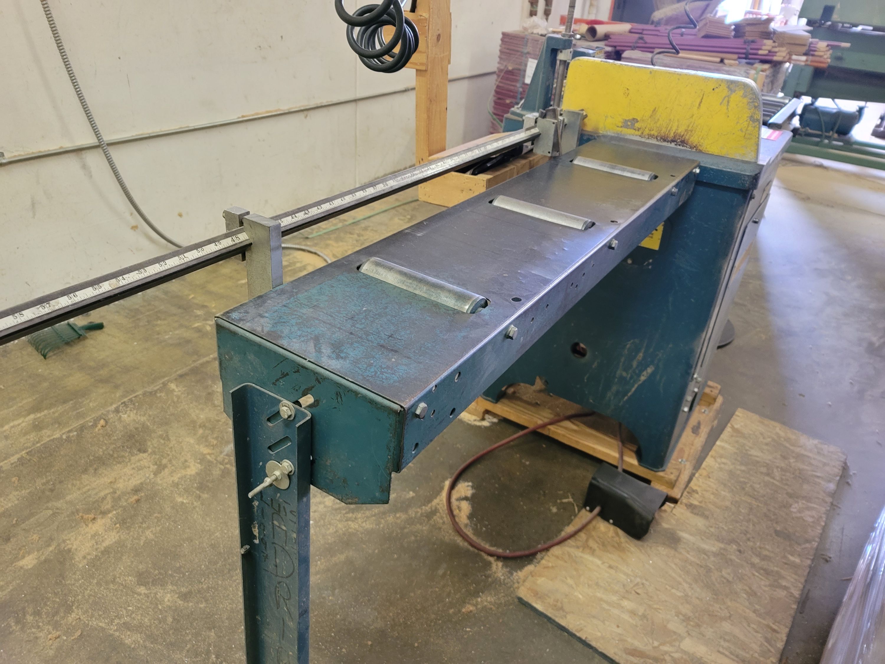 WHIRLWIND 18" UPCUT SAW, MODEL 212L, WOODWORKING SAW, S/N 4313519L-95