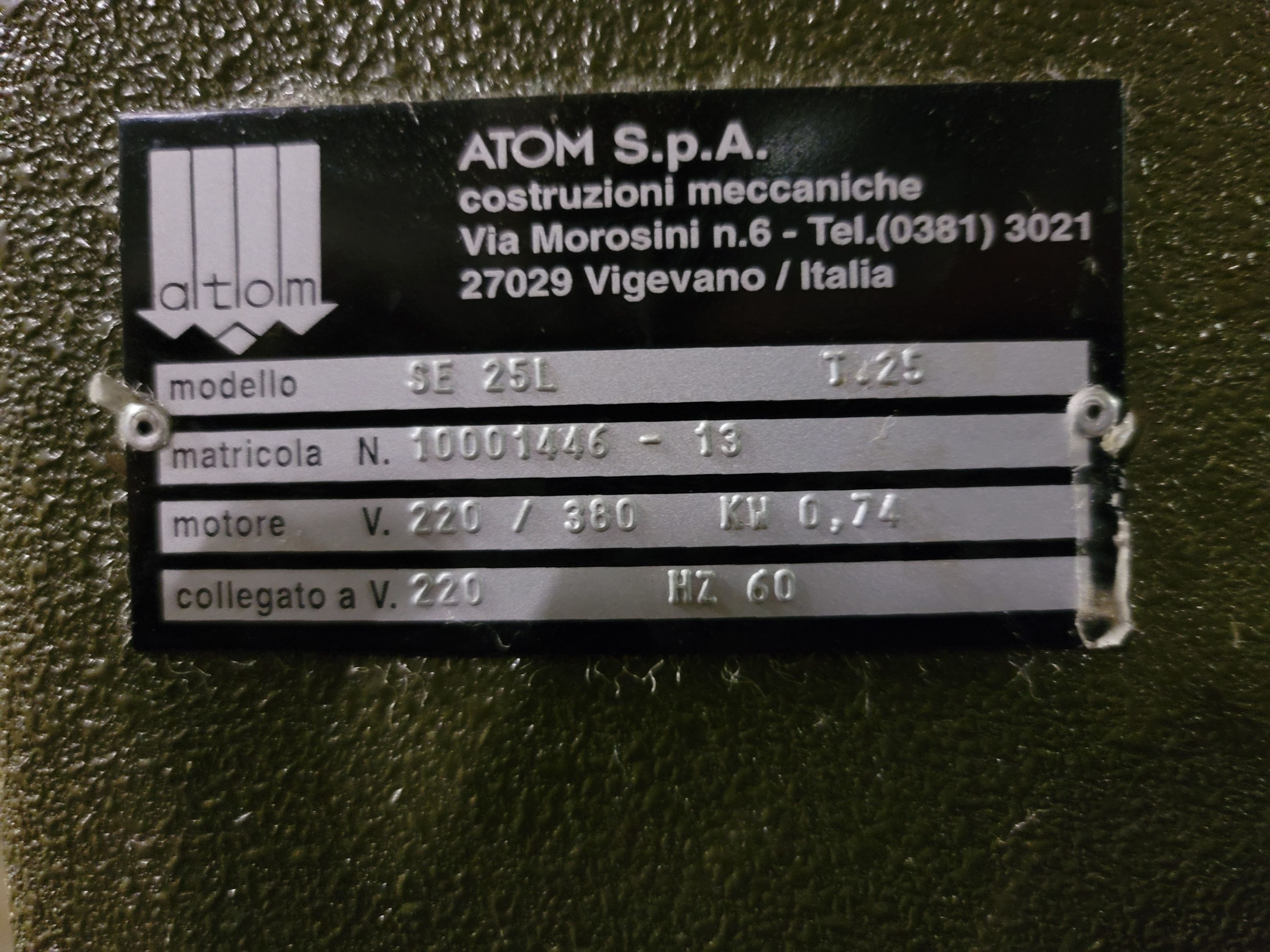 ATOM SWING ARM CLICKER PRESS DIE CUTTER, MODEL SE 25L, S/N 10001446-13-100