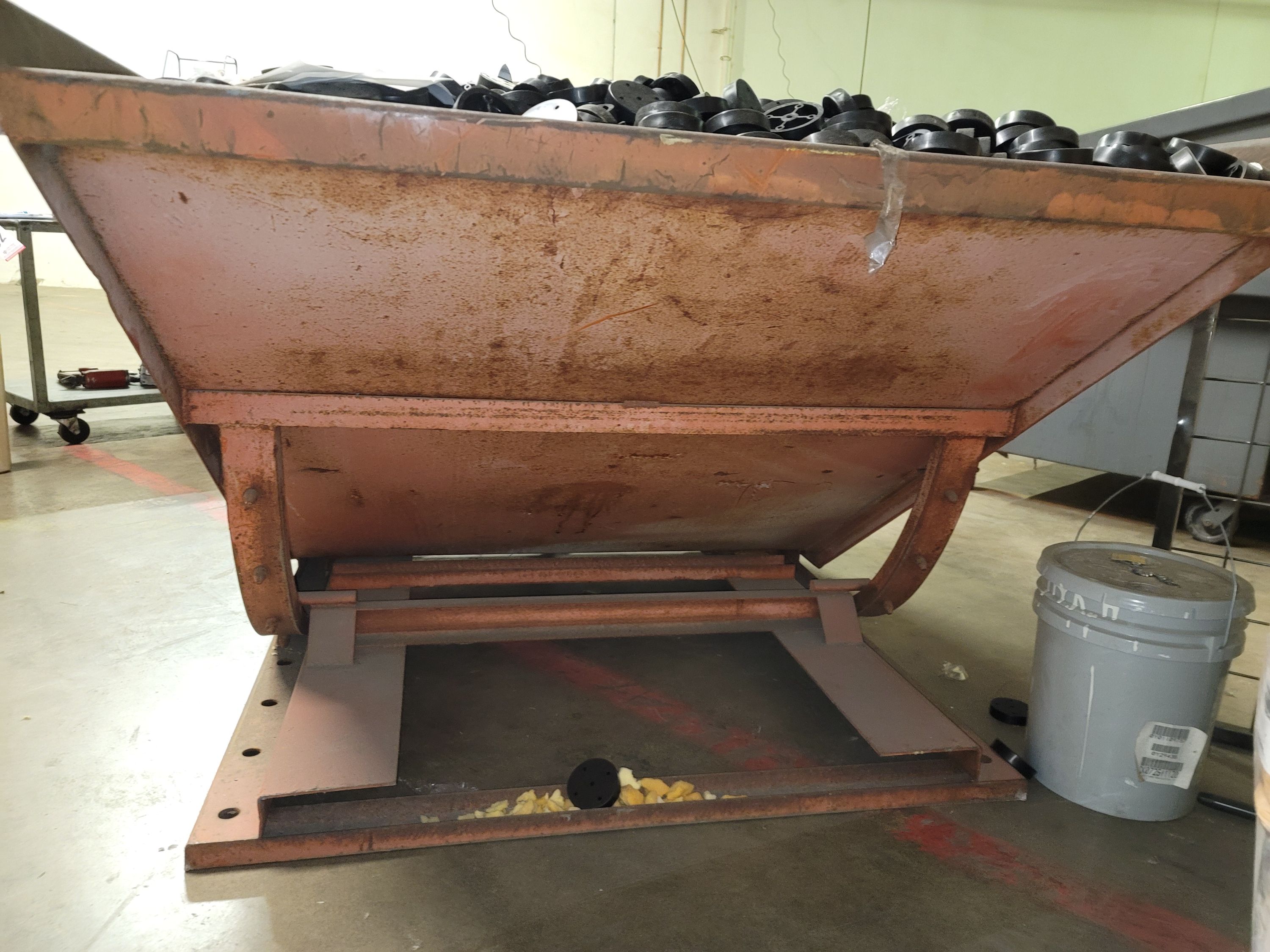 SELF DUMPING HOPPER, 52"W X 65"D X 36"H (THESE ARE INTERIOR DIMENSIONS), DATA PLATE MISSING-105