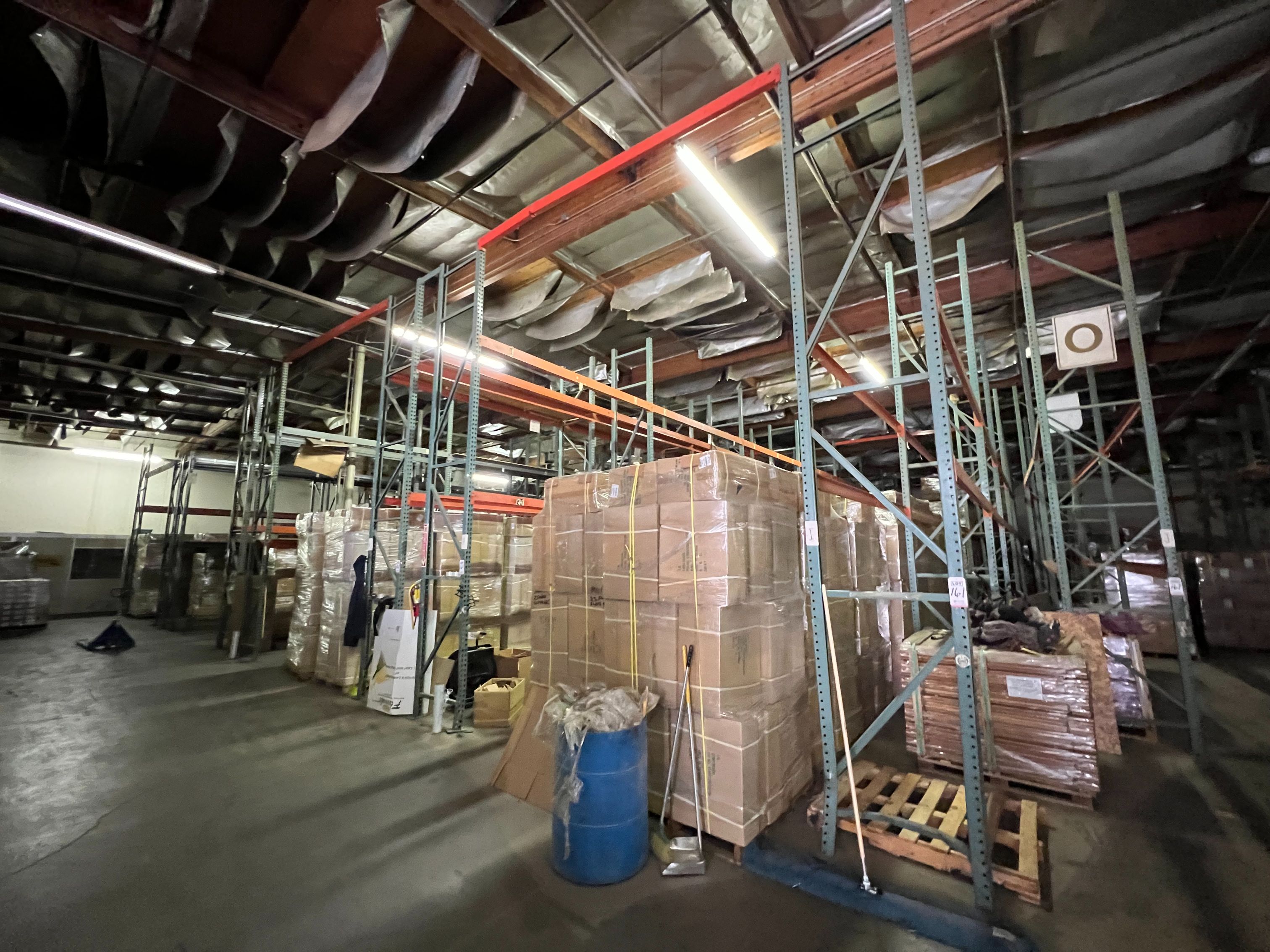 (12) ROWS OF GREEN/ORANGE PALLET RACKING, CONTENTS NOT INCLUDED-161