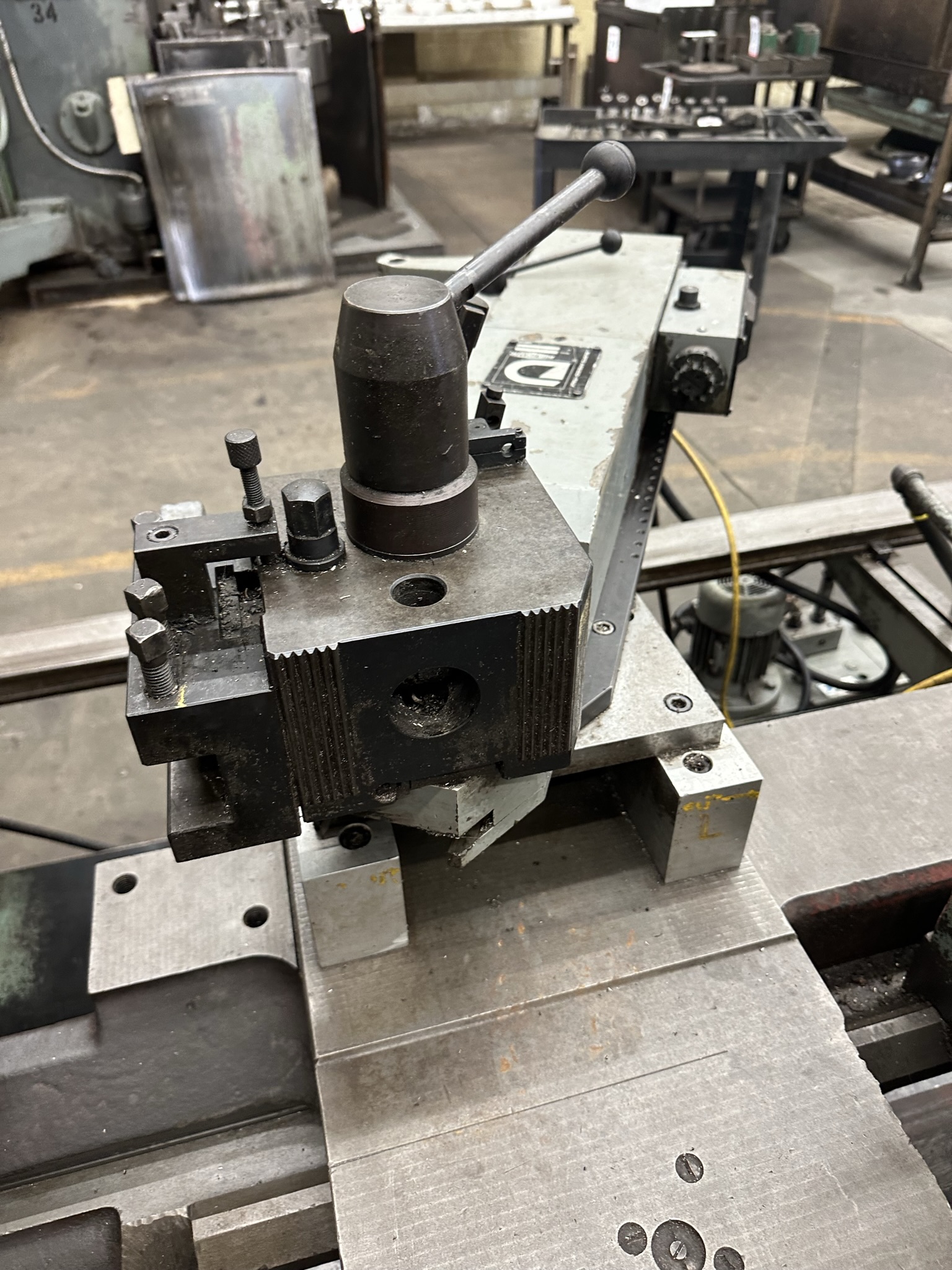 TOS SUS 80 LATHE, 32" X 130" CC, 15" 6-JAW CHUCK, TAILSTOCK, (2) STEADY RESTS, DUPLOMATIC TA-175 TRACING ATTACHMENT, 3-1/4" THROUGH HOLE-56