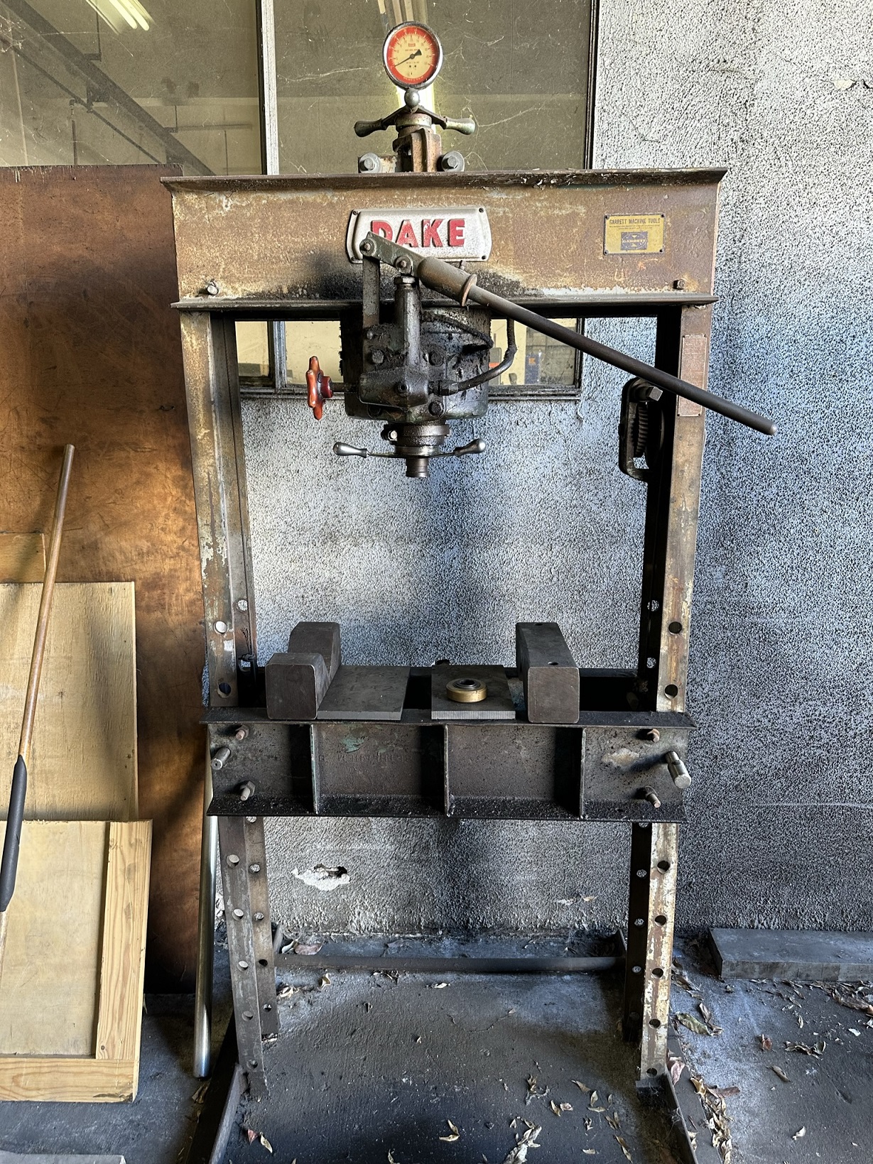 DAKE H-FRAME SHOP PRESS, DISTANCE BETWEEN UPRIGHTS: 32-3/4"-366