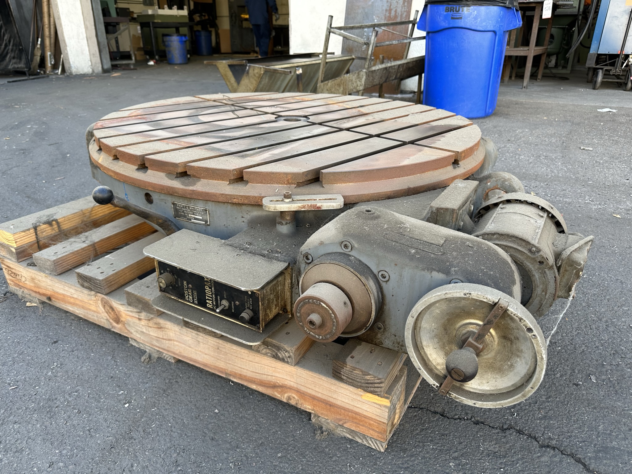 PRATT & WHITNEY 42" ROTARY TABLE, S/N 20938-367