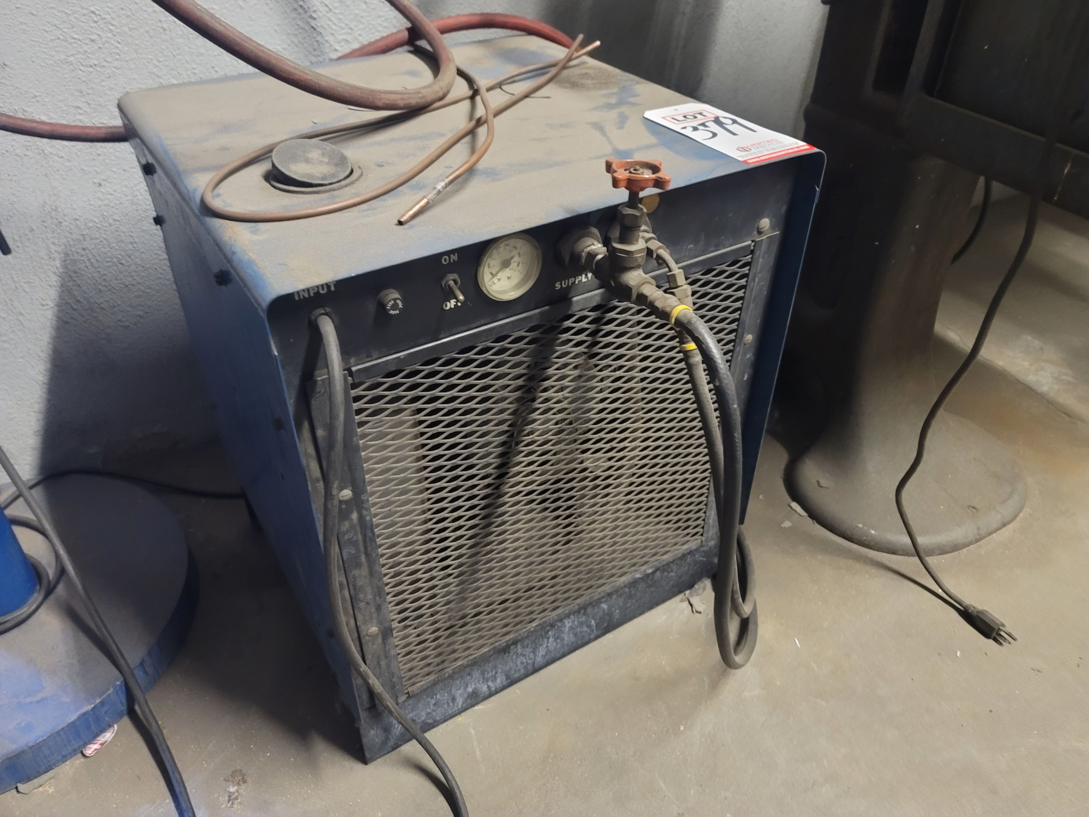 S.W. PUTNAM ENGINE LATHE, 9" 3-JAW CHUCK, TAILSTOCK-379