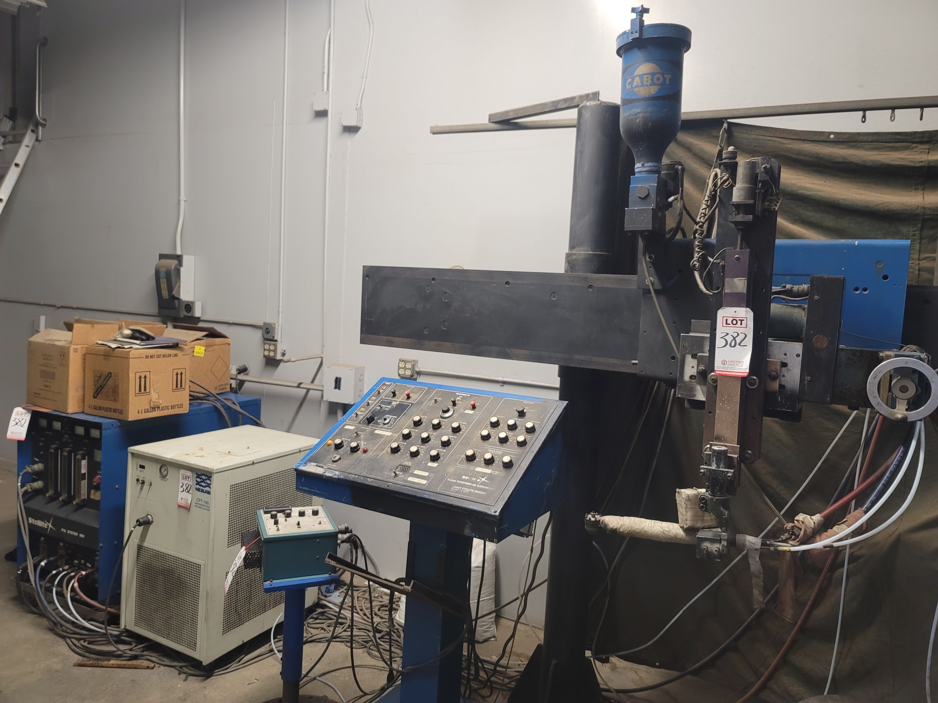 STELLITE PLASMA TRANSFERRED ARC WELDING SYSTEM FOR APPLICATION OF HARDFACING, W/ STELLITE PTA SYSTEM 300, NESLAB CFT-150 REFRIGERATED RECIRCULATOR-382