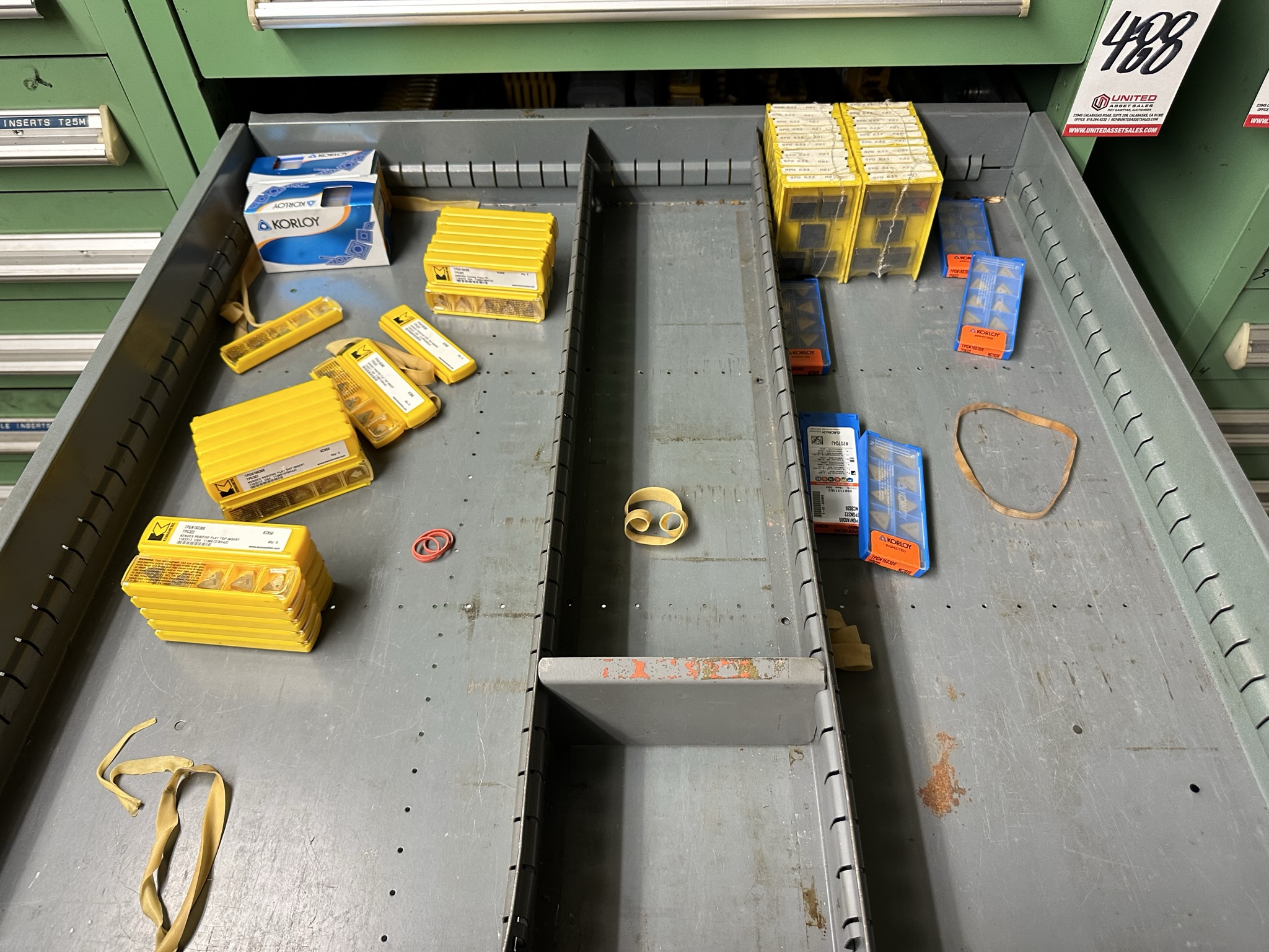 STANLEY VIDMAR 9-DRAWER TOOL CABINET, W/ CONTENTS OF TOOLING, TO INCLUDE: LARGE QUANTITY OF CARBIDE INSERTS-488
