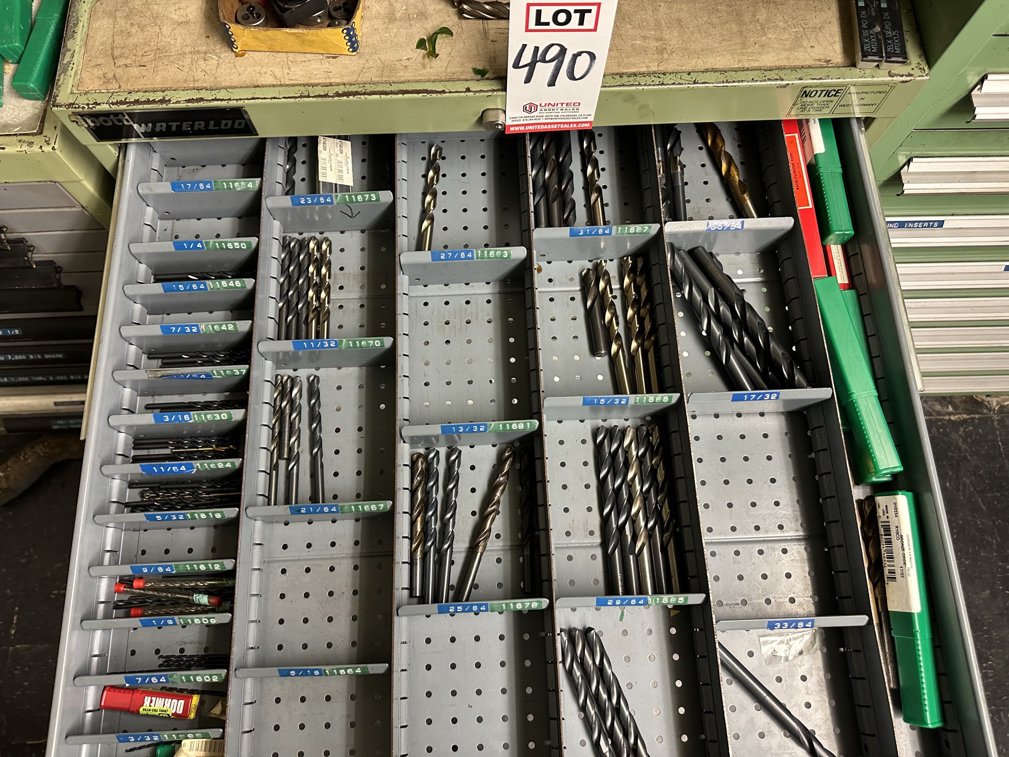 WATERLOO 9-DRAWER TOOL CABINET, W/ CONTENTS OF TOOLING, TO INCLUDE: DRILLS, TAPS, DIES, ETC.-490