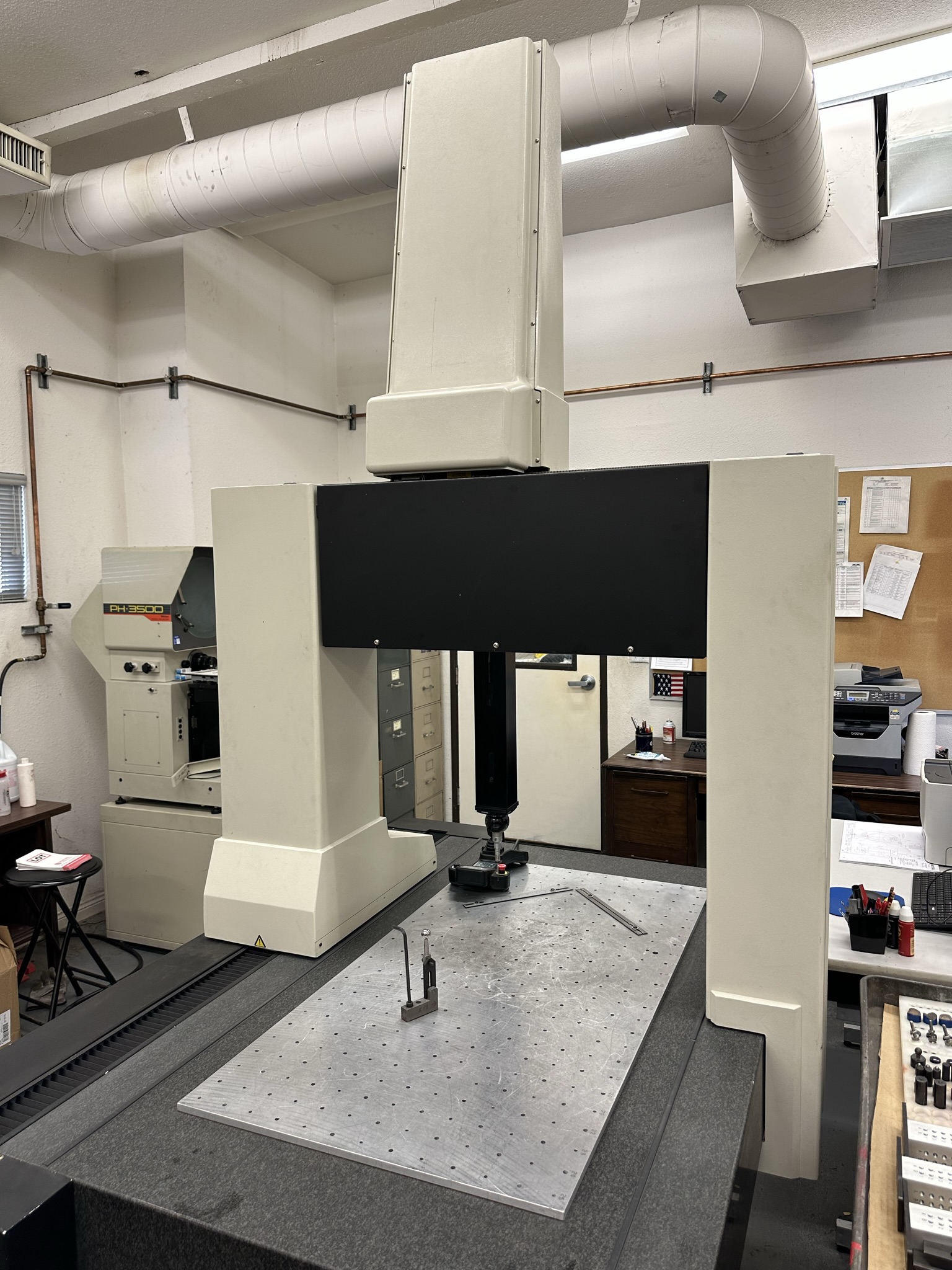 BROWN & SHARPE XCEL 7.10.7 COORDINATE MEASURING MACHINE, VALIDATOR RENISHAW PH10MQ PROBE, 36" X 55" GRANITE TABLE, RENISHAW MCU LITE-2 JOYSTICK, S/N 0496-2320, UPDATED SOFTWARE PROGRAM AUGUST 2021-509