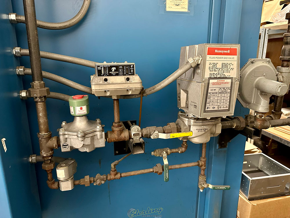 BINKS BWN 66 6G WALK IN OVEN NATURAL GAS 350000 BTU 500 degree F MAX TEMP S N 047739711-18A