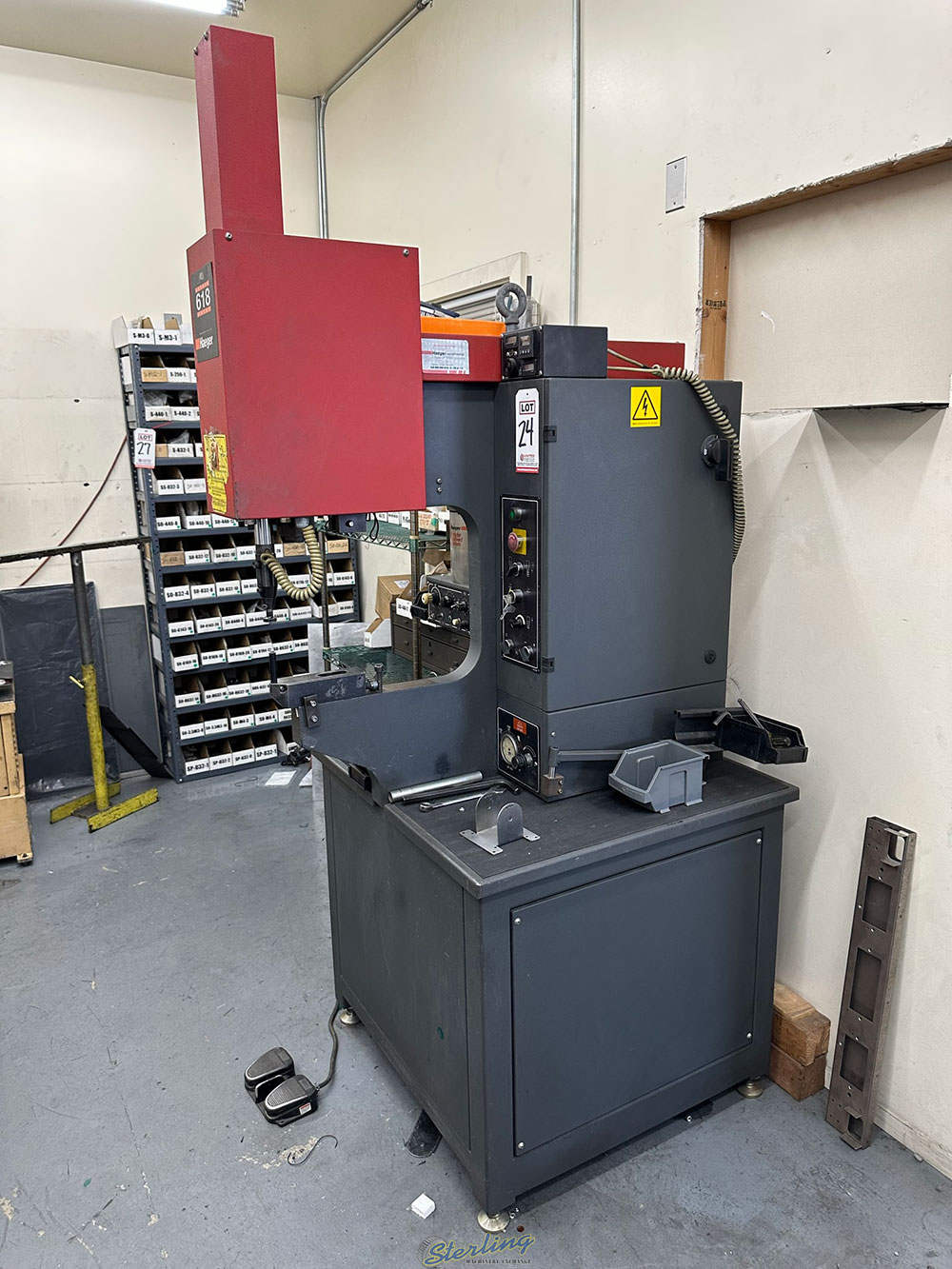 2000 HAEGER 618 INSERTION PRESS W  AUTOFEED SYSTEM MODEL 618 1L S N O6L 00776-24