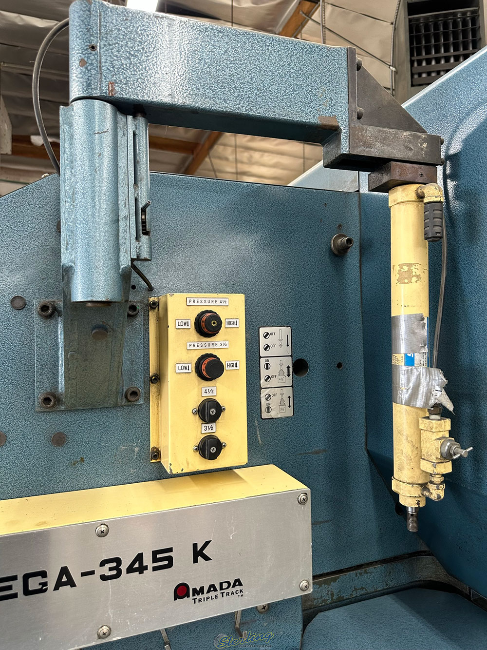 1985 AMADA TURRET PUNCH PRESS MODEL PEGA 345 KING 30 TON 58 STATION 40inch X 50inch SHEET SIZE THICK TURRET BALL TABLE FANUC P 6M CNC CONTROL UNISORB VIBRATION ISOLATION PADS NEW CLUTCH AND BRAKE INSTALLED APPROX. 1 YEAR AGO S N AK450018-31