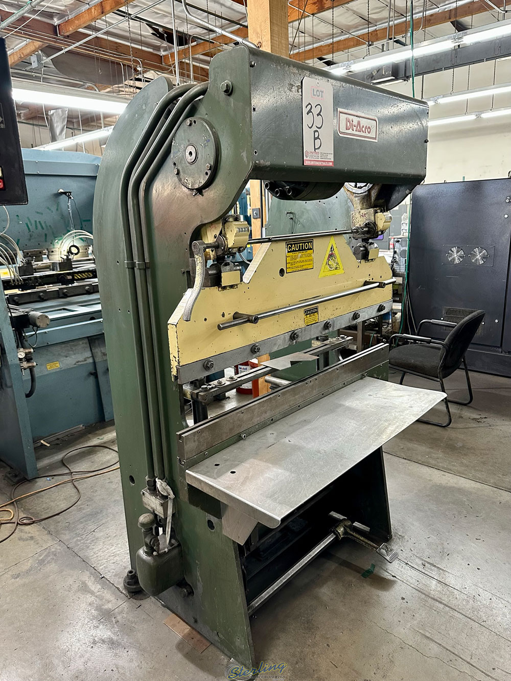 DI ACRO 4 ft HYDRA POWER PRESS BRAKE MODEL 14 48 2 4 ft X 25 TON CAPACITY MECHANICAL MANUAL BACK GAGE S N 6821081827-33B
