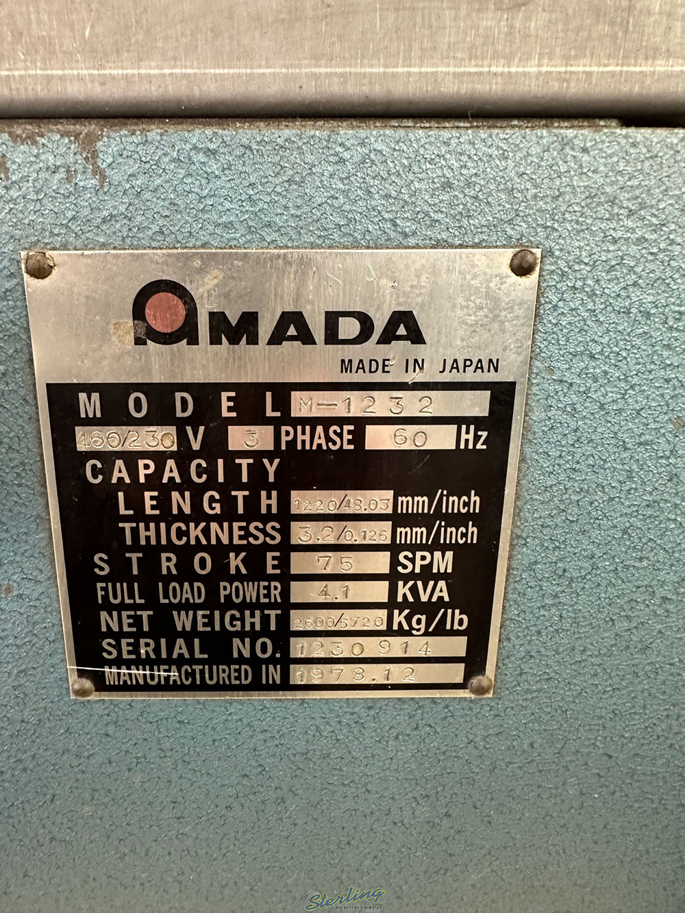 AMADA SHEAR MODEL M 1232 1 8inch X 4 ft CAPACITY 27inch SQUARING ARM S N 1230914-35