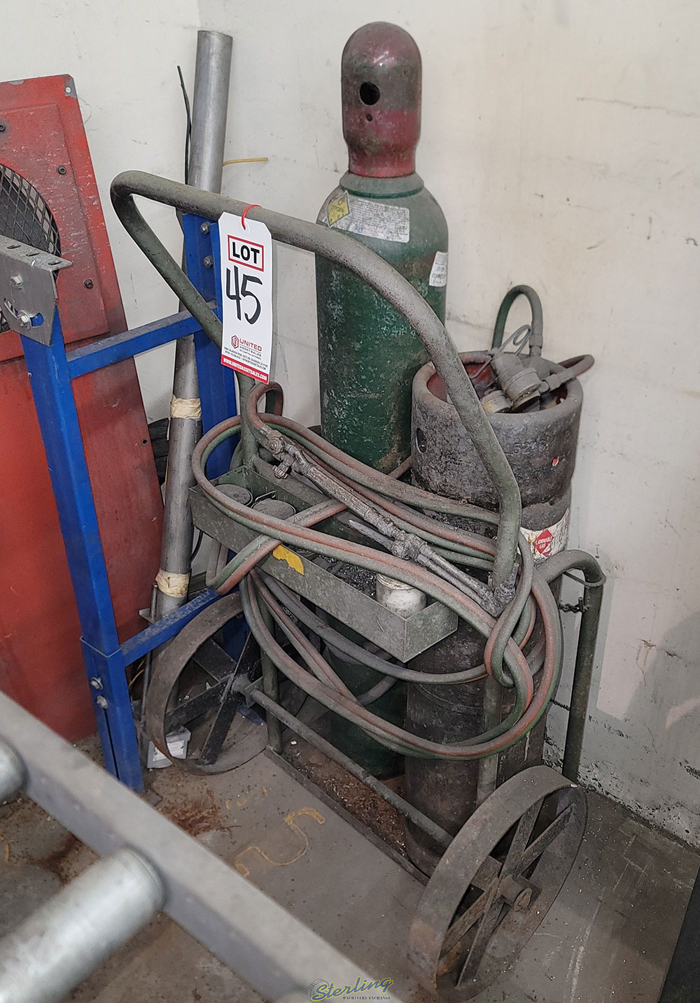 LOT   OXY ACETYLENE CART W  TANKS TORCH REGULATORS-45