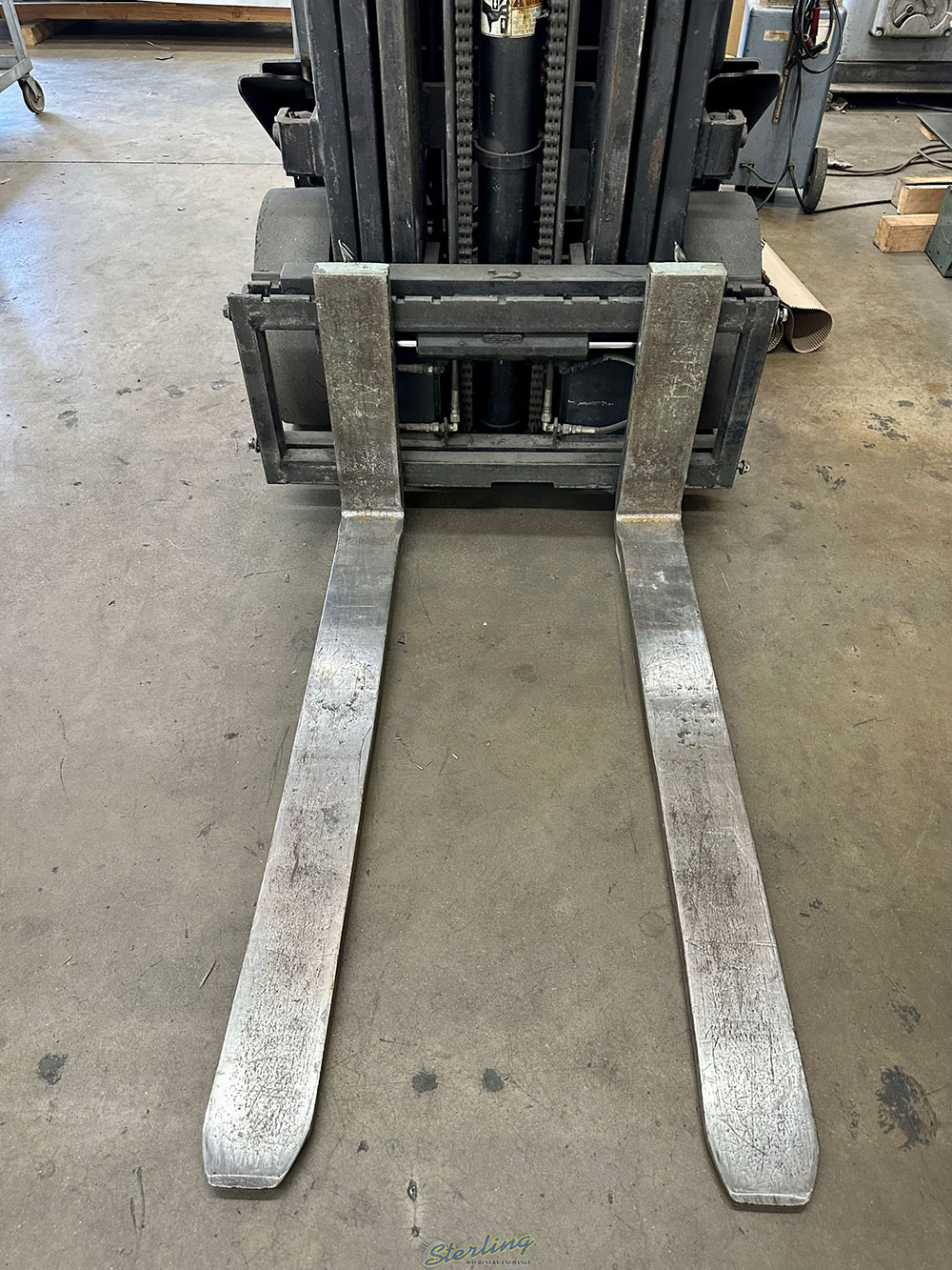 TCM LPG FORKLIFT MODEL FCG25T7T 4300 LB CAPACITY SIDE SHIFT 3 STAGE MAST SOLID TIRES LOAD LIGHTS 04321 HOURS S N A15G05135 (DELAYED PICKUP UNTIL JULY 24 2023)-46