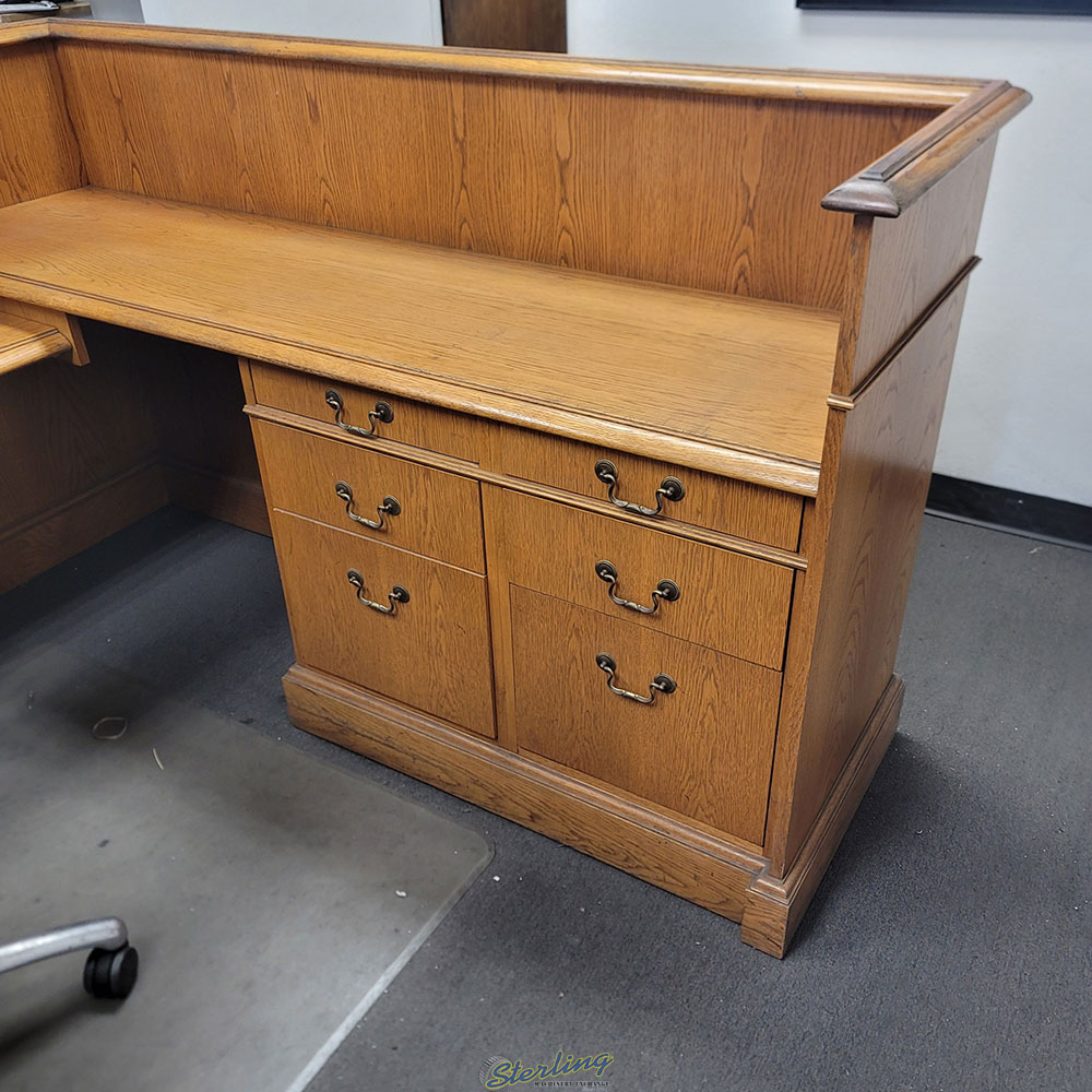 OAK RECEPTION ISLAND 8 ft X 6 ft-130