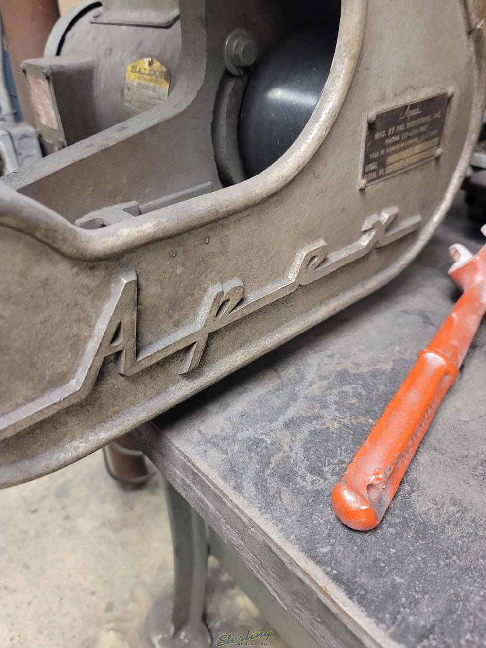 APEX 2-1/2" BELT GRINDER, MODEL 300B, 3/4 HP, S/N 1063-14