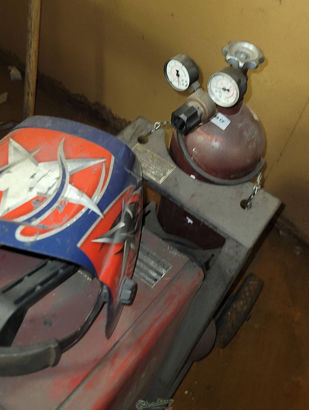 LINCOLN ELECTRIC PORTABLE MIG WELDER, MODEL SP-135 PLUS, CODE: 10868, S/N U1011110417, W/ ARGON CYLINDER-21