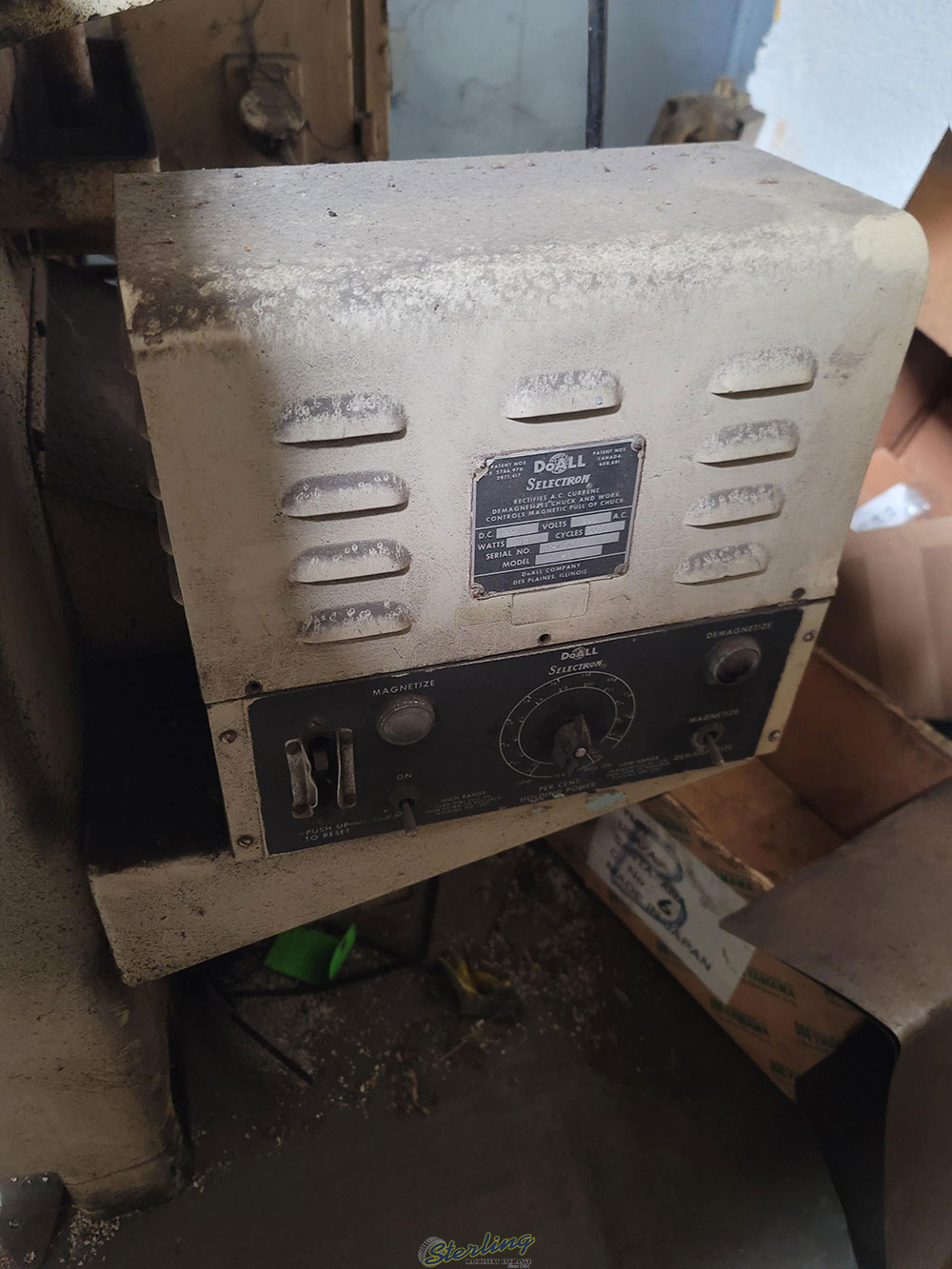 DOALL 8" X 24" HYDRAULIC SURFACE GRINDER, MODEL D824-12, S/N 222-69271-24