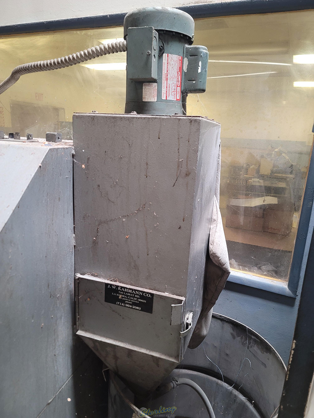 AERO BLAST SANDBLAST CABINET, MODEL #500, W/ DUST COLLECTION, WORK AREA: 3' X 2' X 2'-26